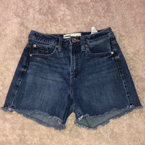 GARAGE shorts